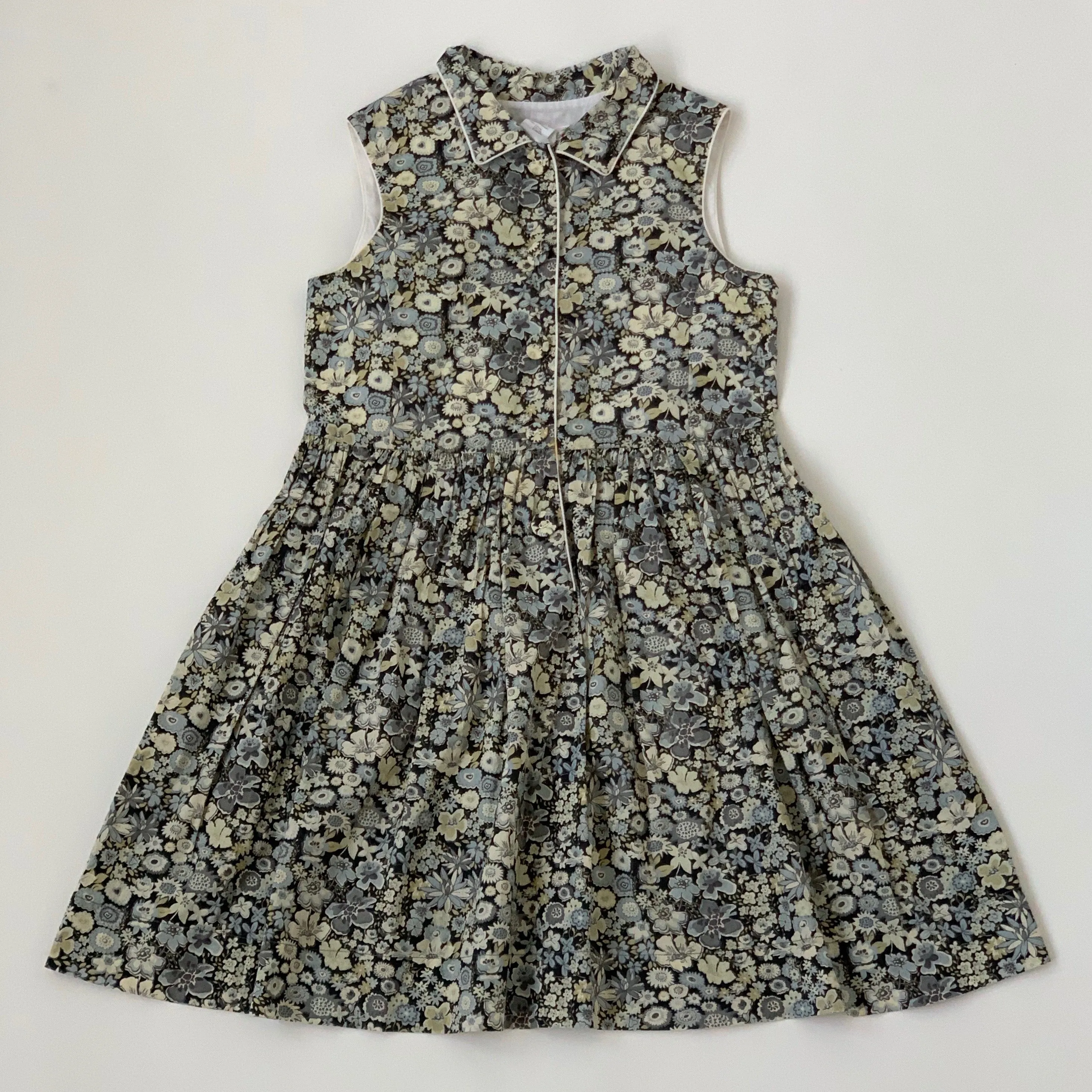 Bonpoint Liberty Sleeveless Shirtdress: 8 Years