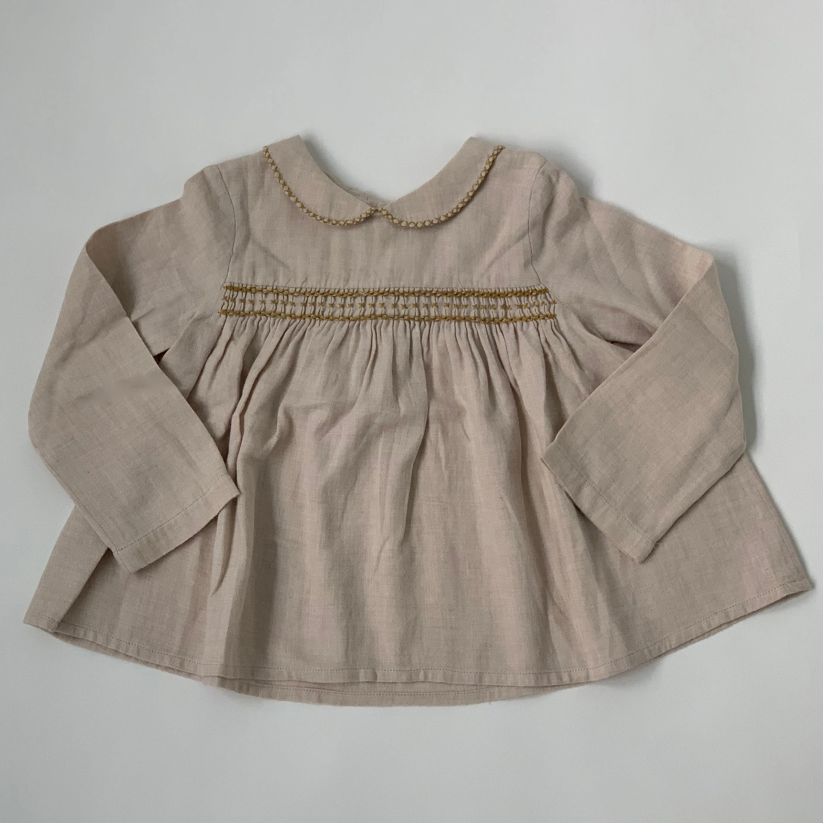 Bonpoint Oatmeal Blouse With Ochre Smocking: 2 Years