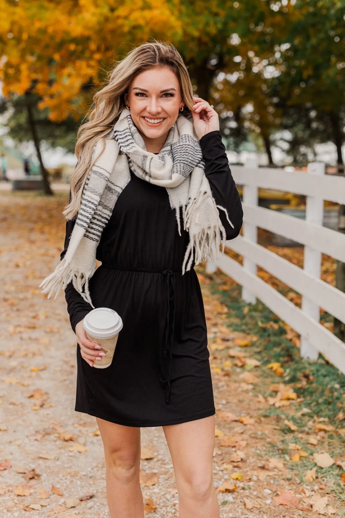 Chilling Love Blanket Scarf- Ivory & Charcoal