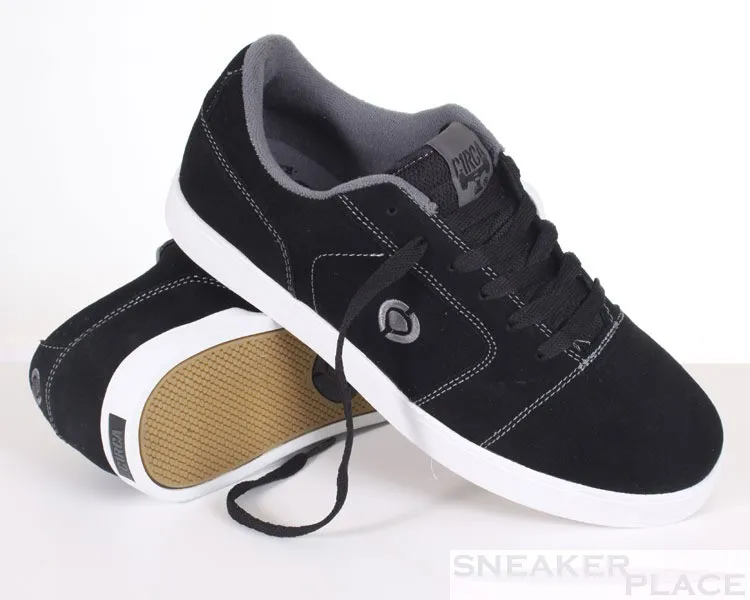 Circa The IV black/charcoal/white shoes