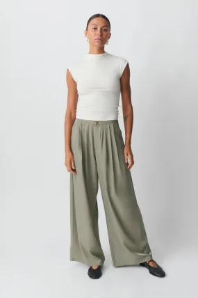 Fluid wide trousers