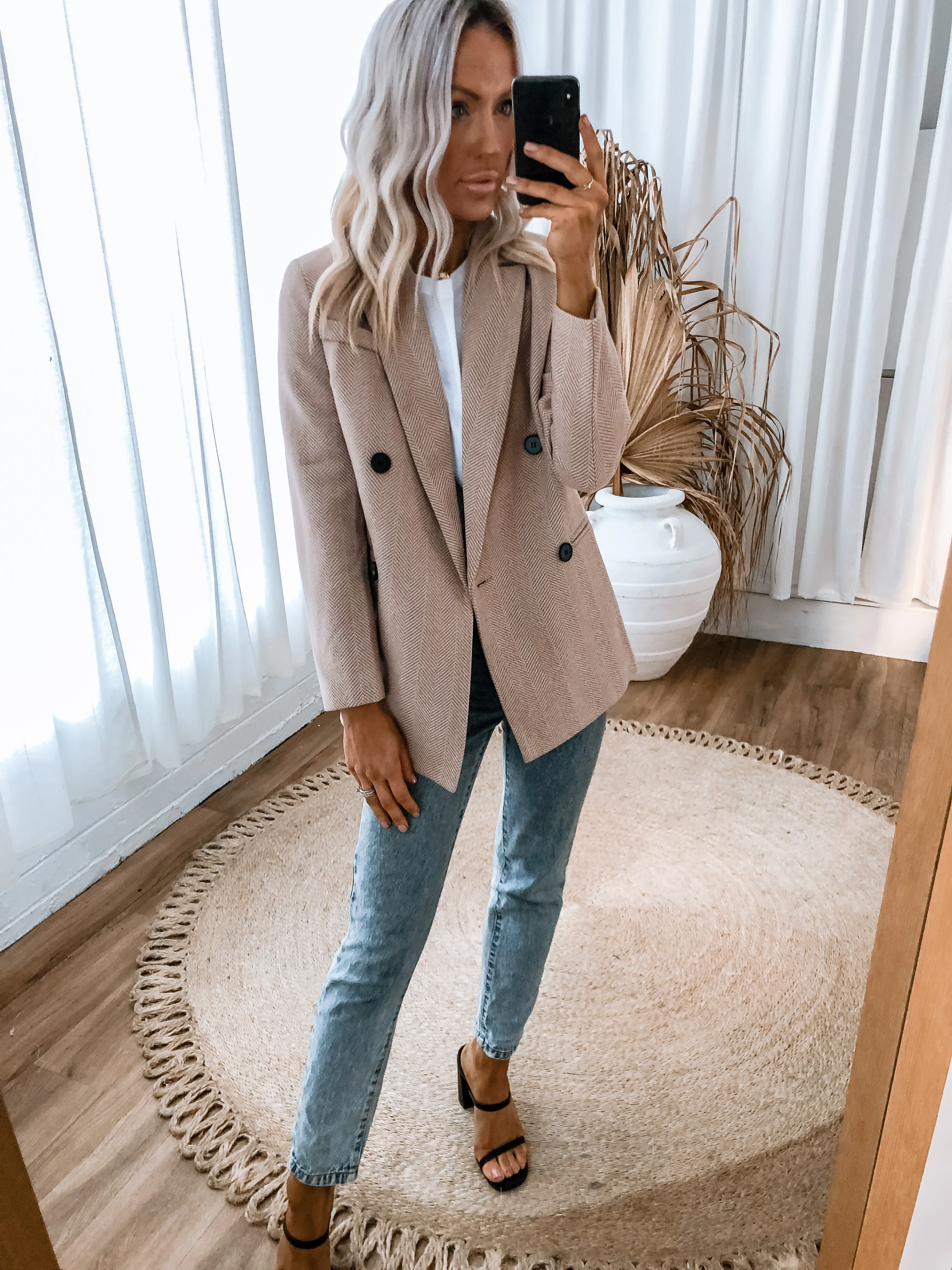 Mila Blazer - Beige