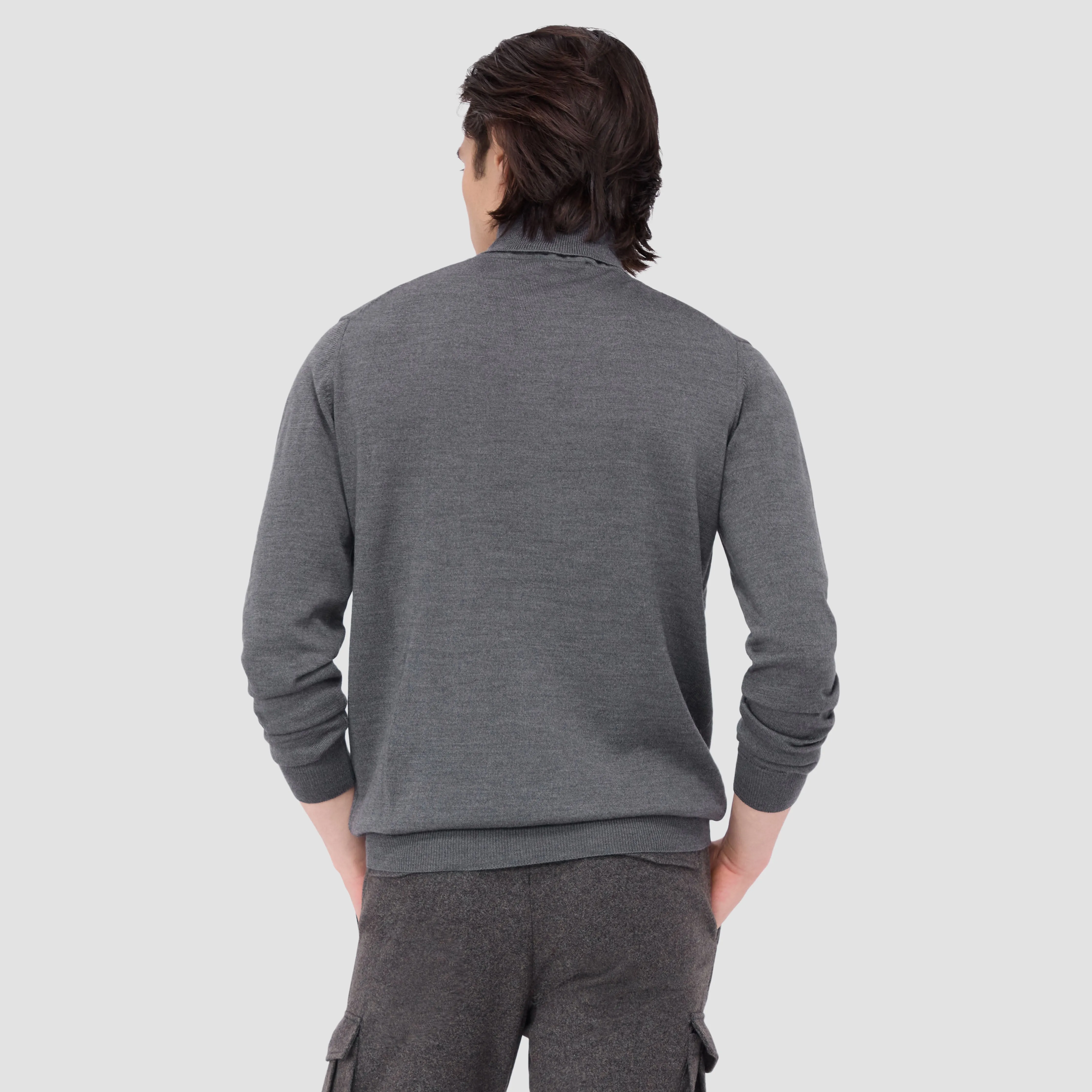 SAWYER Turtle Neck Merino Sweater