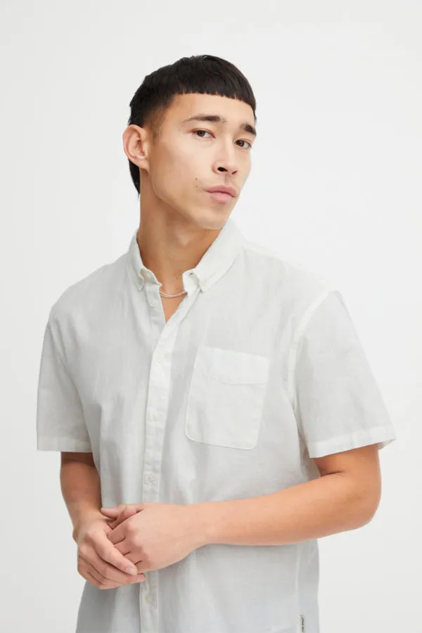 SHORT SLEEVE BUTTON DOWN SHIRT